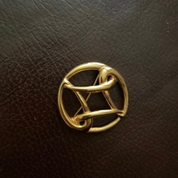 Monet Jewelry - Vintage 80s Monet Signed Gold Tone Modernist Circle Brooch Abstract
